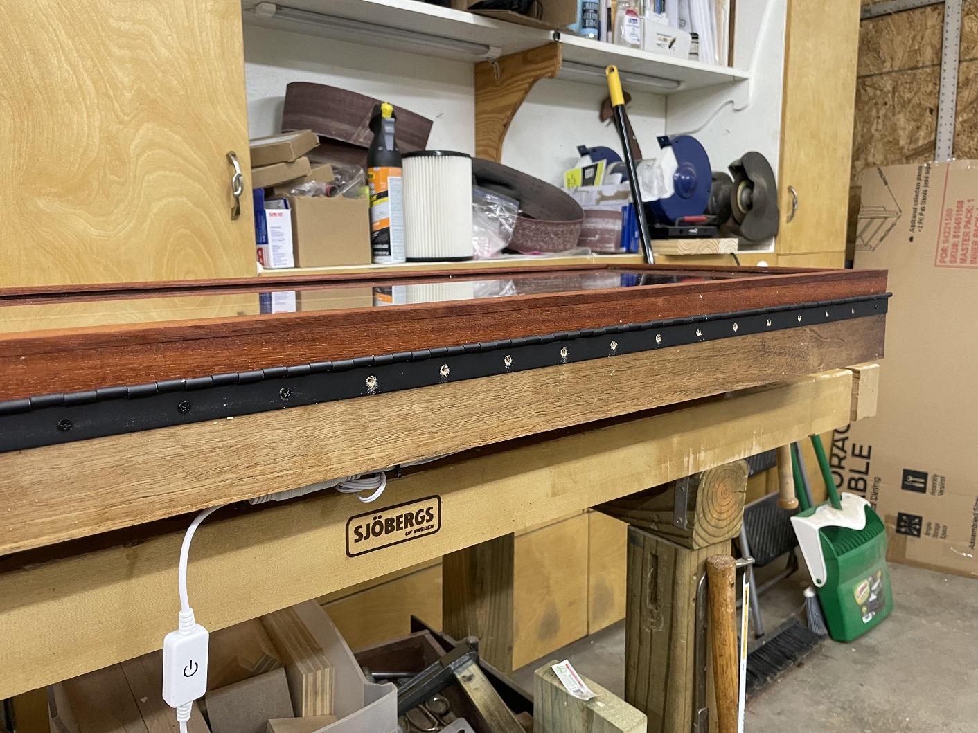106 pilot holes make screws go in easier.jpg