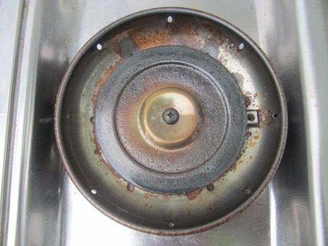 180626 001 rusting burner 002.jpg