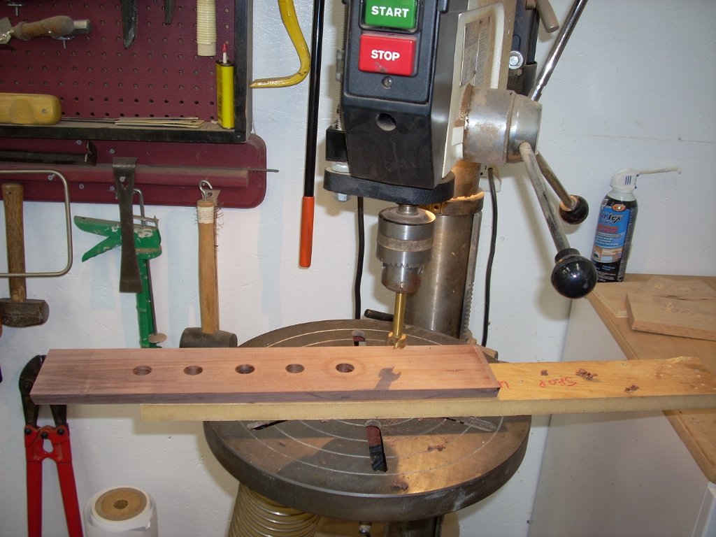 04 yarn holes top cross bar.jpg