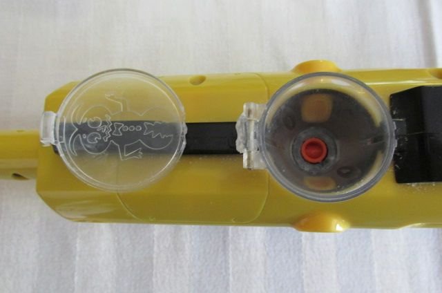 200413 001 broken cover 001.jpg