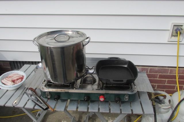 200424 001 first skillet 001.jpg