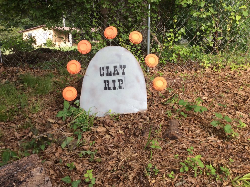 tombstone clay target holder.jpg