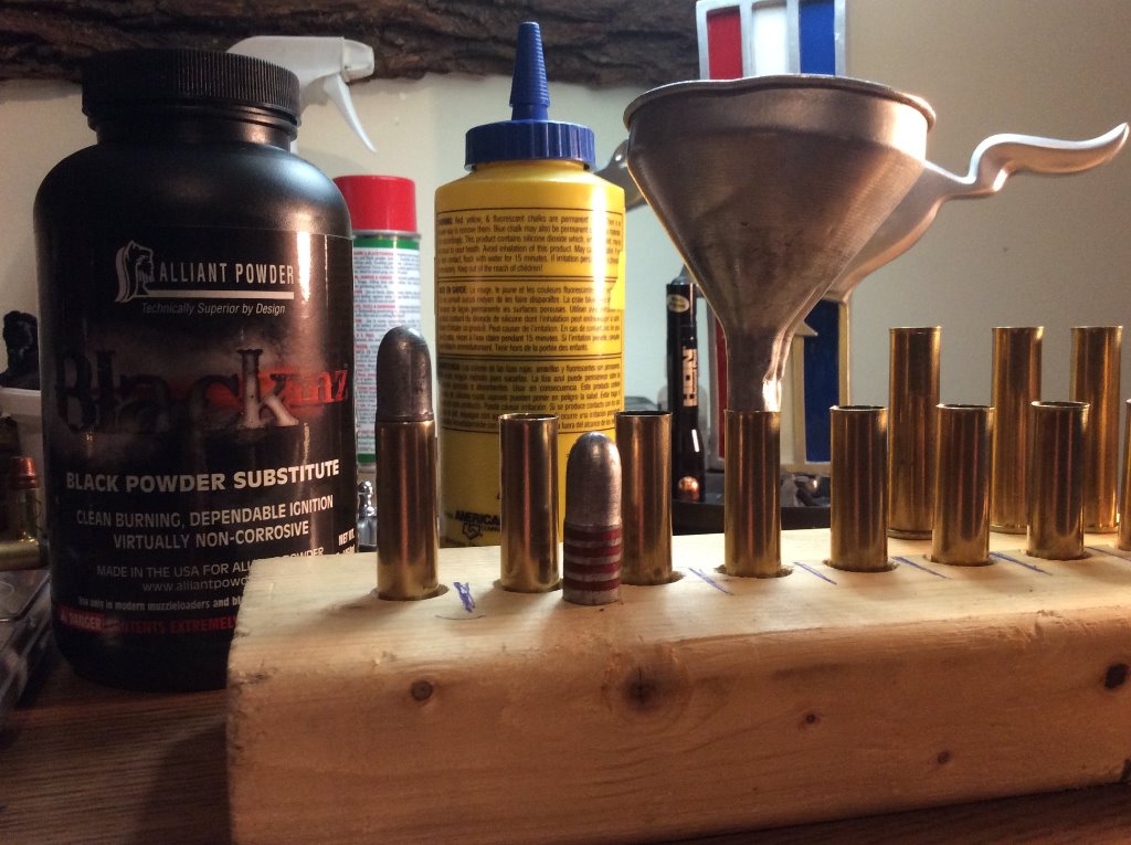 45-70 500 gr. with alliant black mz.jpg