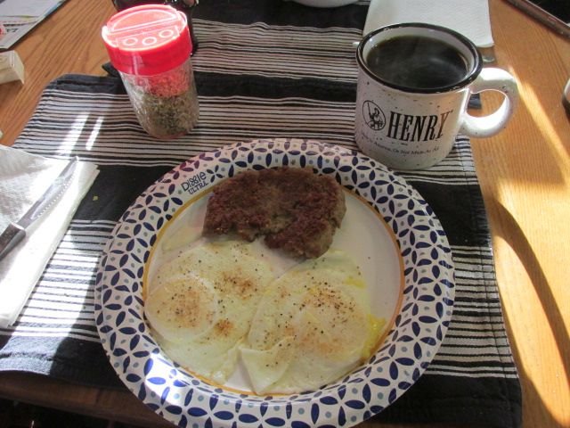 210112 003 first breakfast  001.jpg