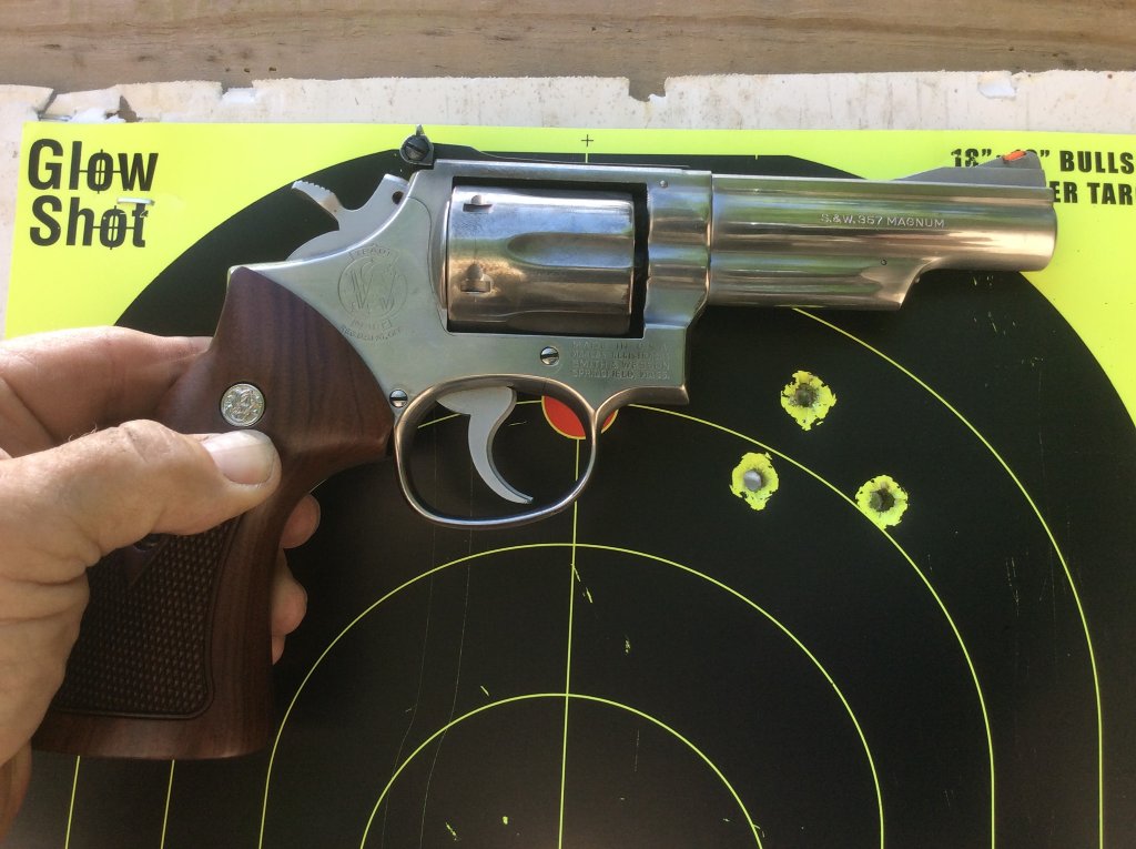 3 quick DA shots with 125 gr. xtp 357 magnum..jpg
