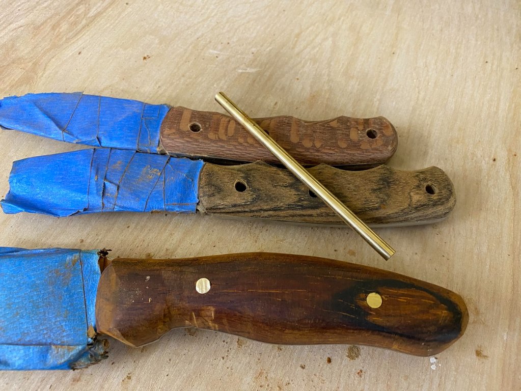 brass pins c.jpg