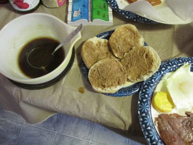 220222 002 Red Eye Gravy 001.jpg