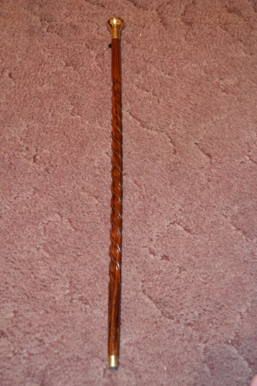 wooden cane 001.JPG