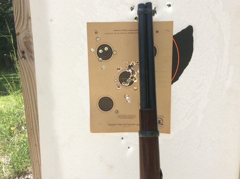44 magnum 200 gr xtreme with 9 gr. unique    upper left 10 yd ruger sbh and center uberti 1873 carbine 20 yds.jpg