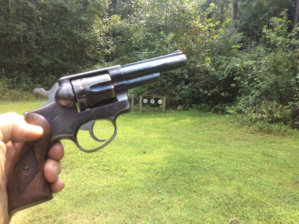fun hitting the swinging plates from 20 yds with ruger police service 357.jpg