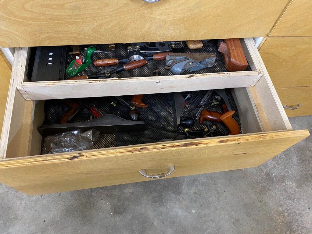 16 lower drawer.jpg