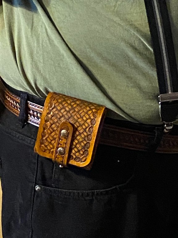28 pouch strong side.jpg