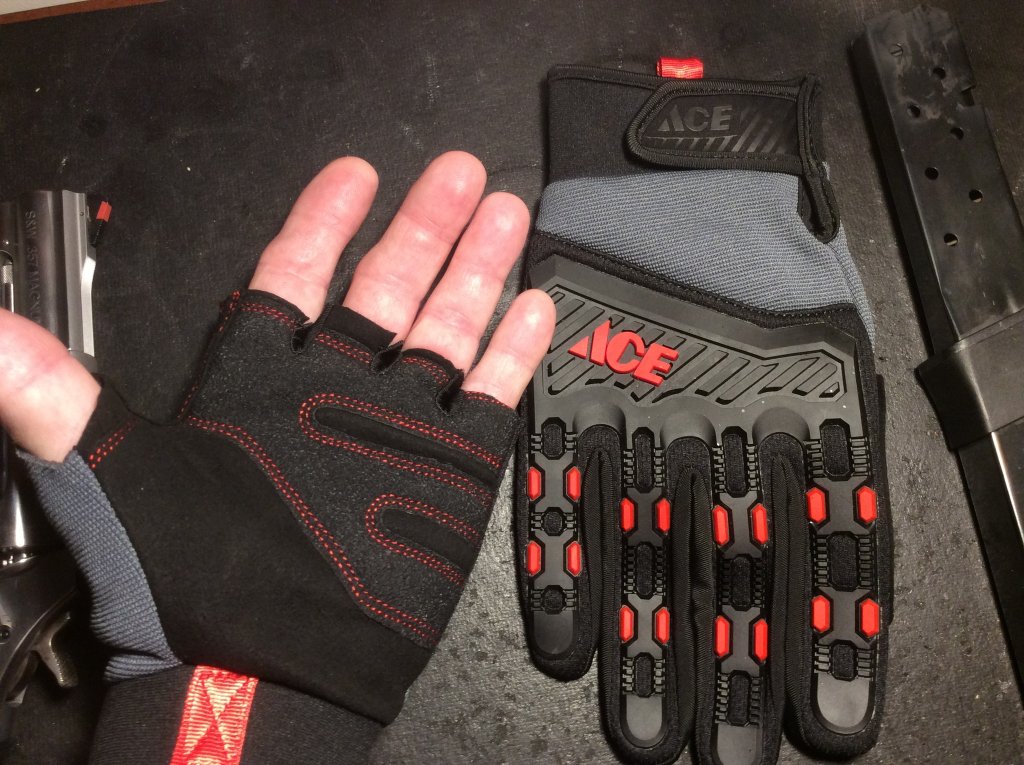 shooting glove.jpg