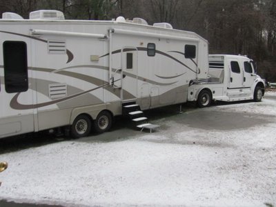 170107 001 first snow 003.jpg