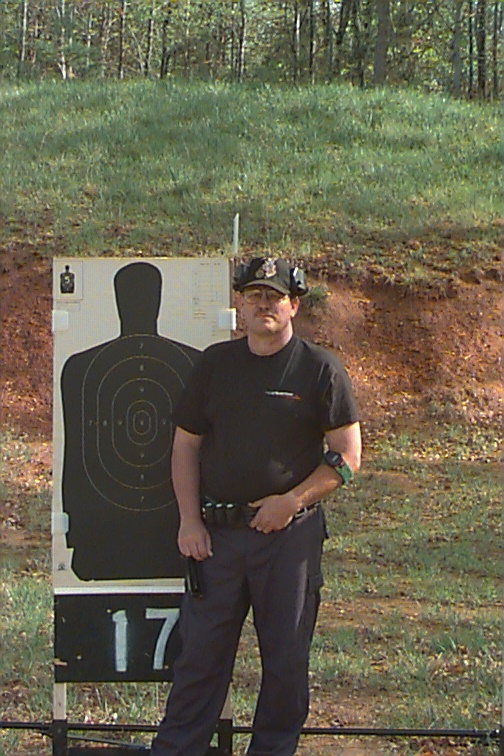 revolver and speedloaders.jpg