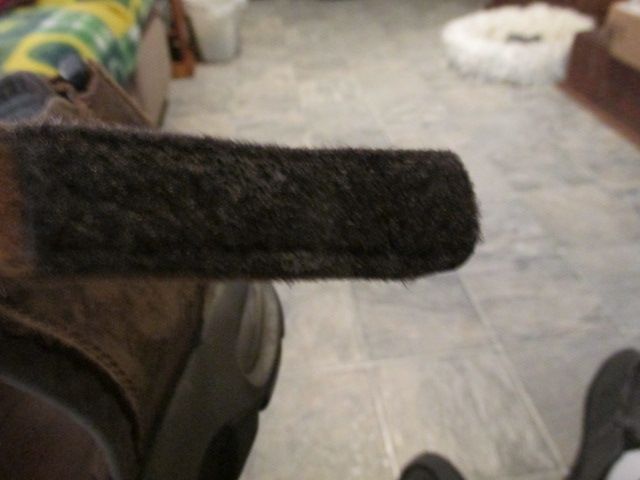231101 002 replaced Velcro 001.jpg