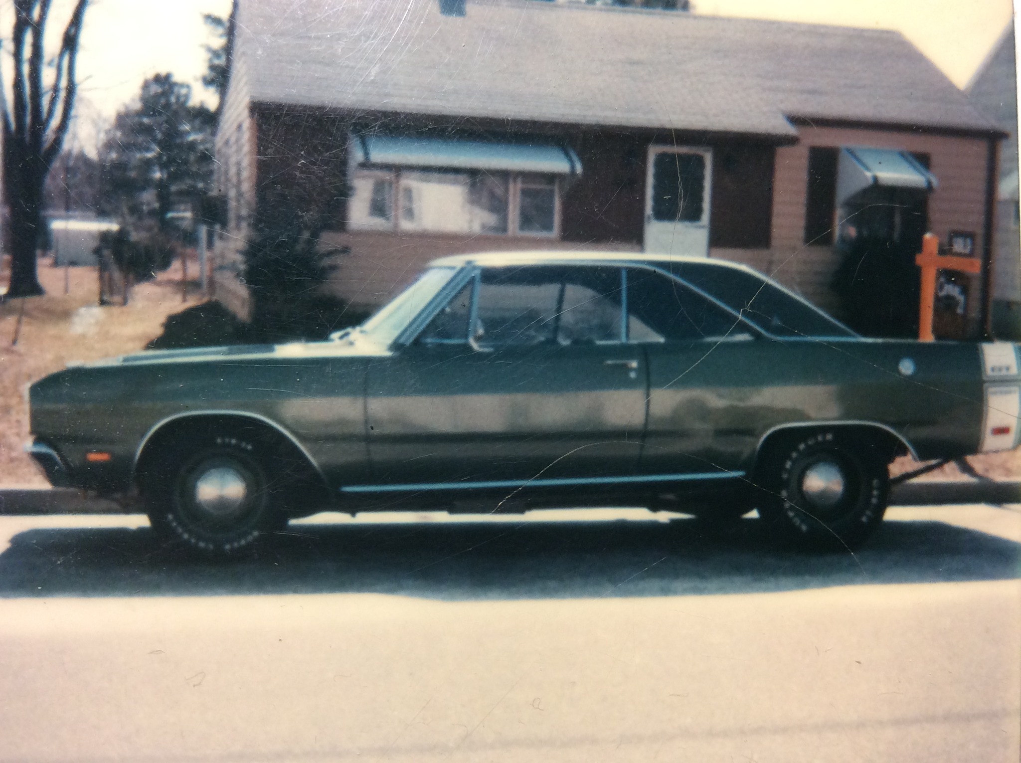 1976   at 215 maple lane.jpg