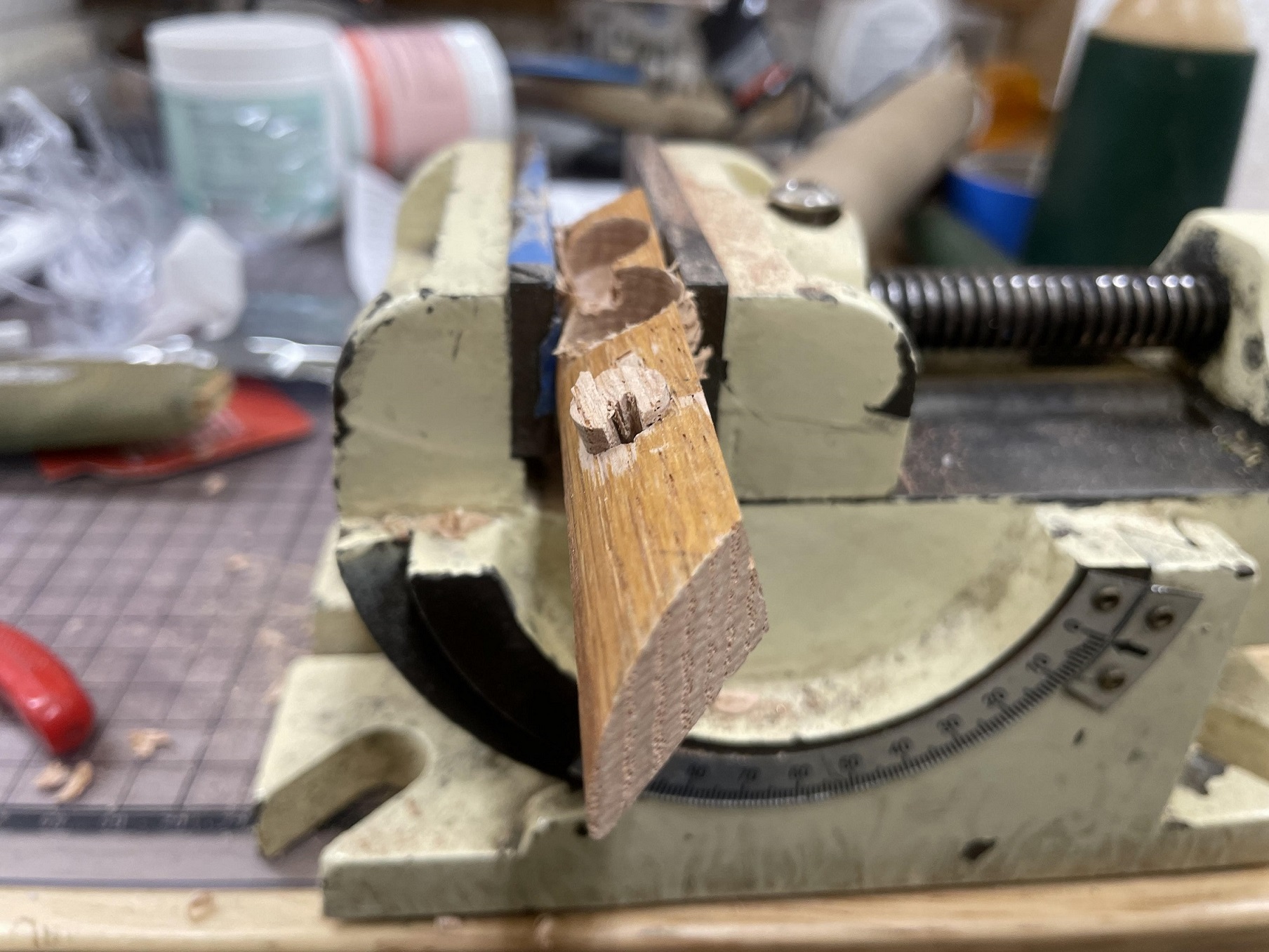100 used the scrap as the jig.jpg
