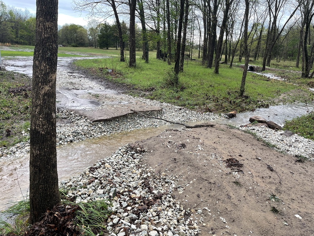 barn crossing.jpeg